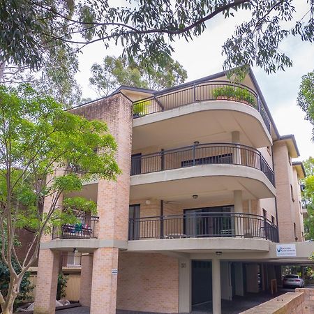 Parkside Apartments Parramatta Sydney Exterior photo