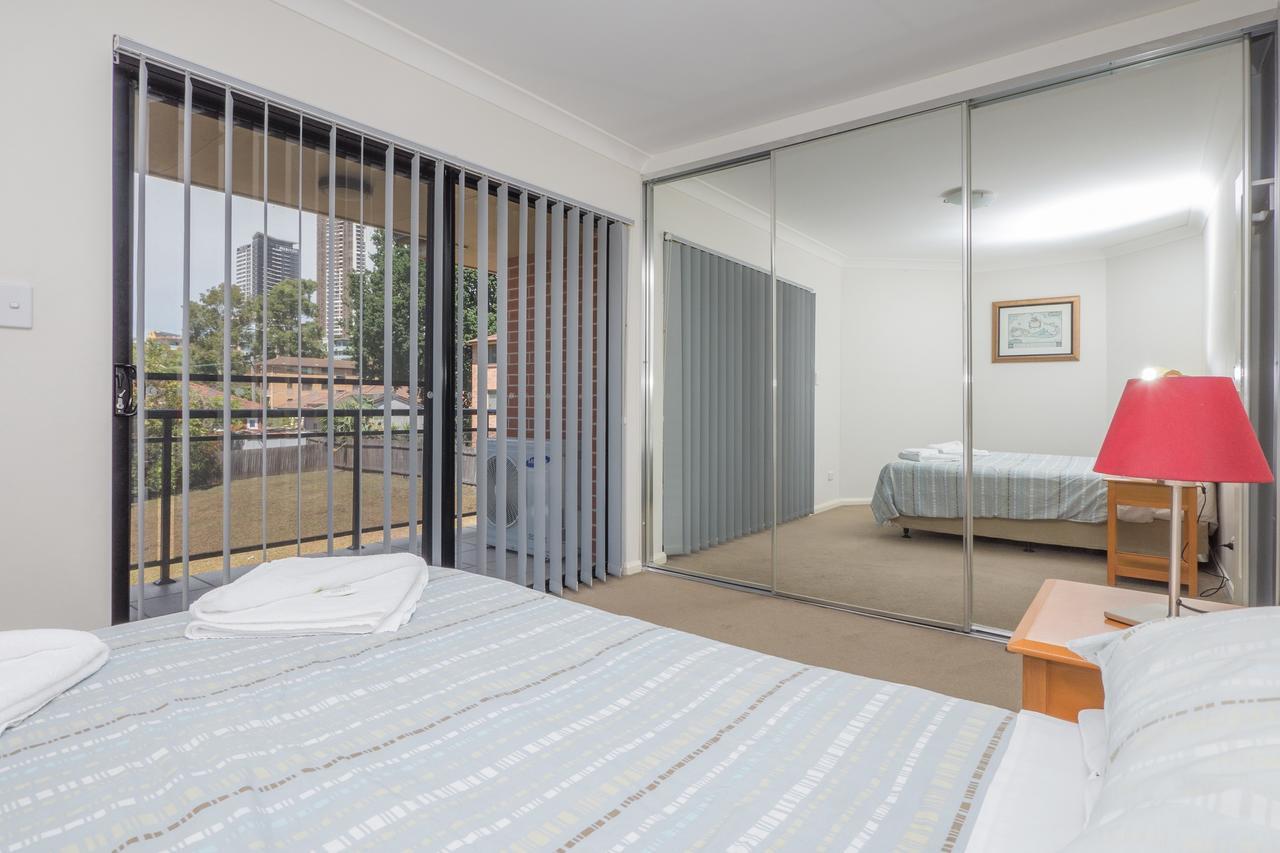 Parkside Apartments Parramatta Sydney Exterior photo